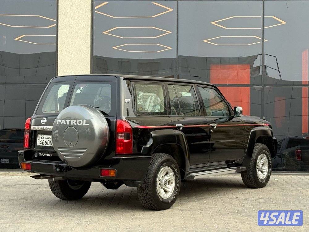 NISSAN SAFARI _20244