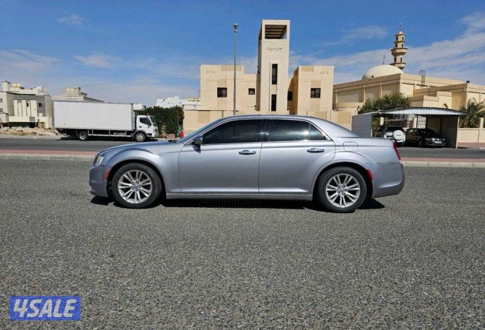 بيعه سريعه توني نافضه ٧٠٠ دينار الفواتير موجوده ٨ سلندر نضيف شرط الفحص3