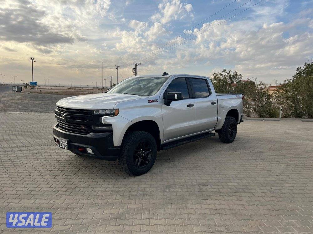 شفروليه سلفرادو تريل بوس0