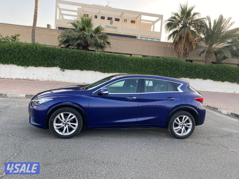 انفينيتي Q30 2017 صبغ الوكاله عداد80 الف سيرفس منتظم  وارد الوكاله1