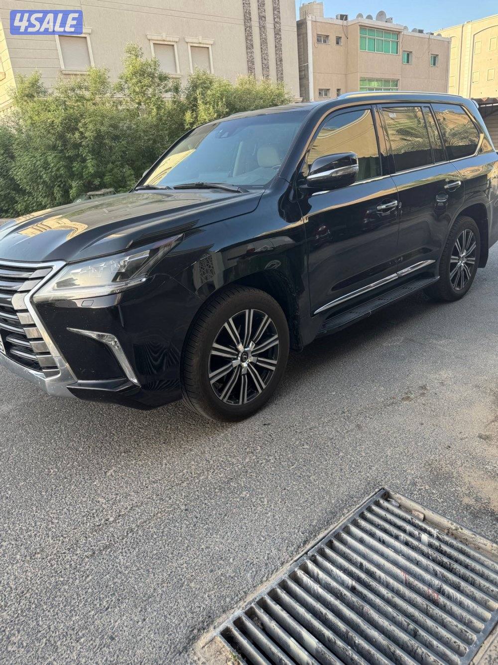 للبيع لكزس 20172