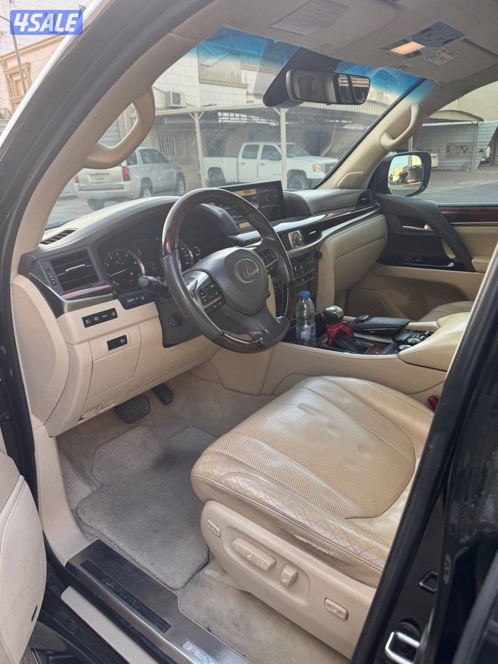 للبيع لكزس 20174