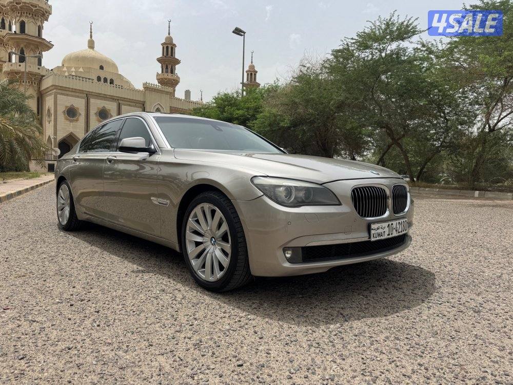 Bmw 740 LI ماشي 155 الف0