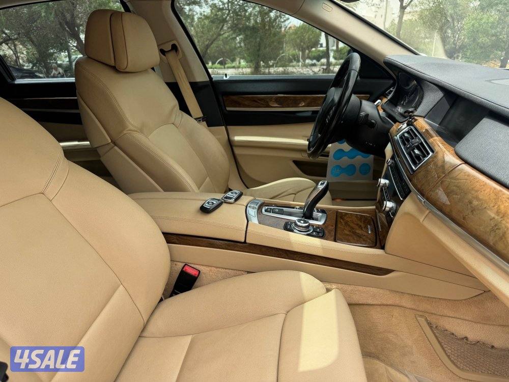 Bmw 740 LI ماشي 155 الف8