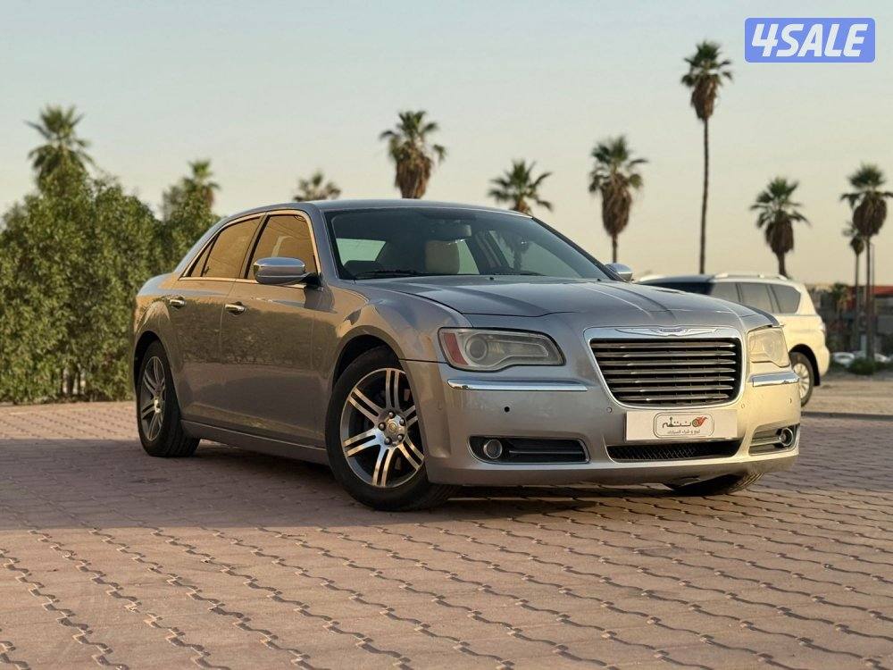 كرايزلر C300 موديل 2013 شرط الفحص0
