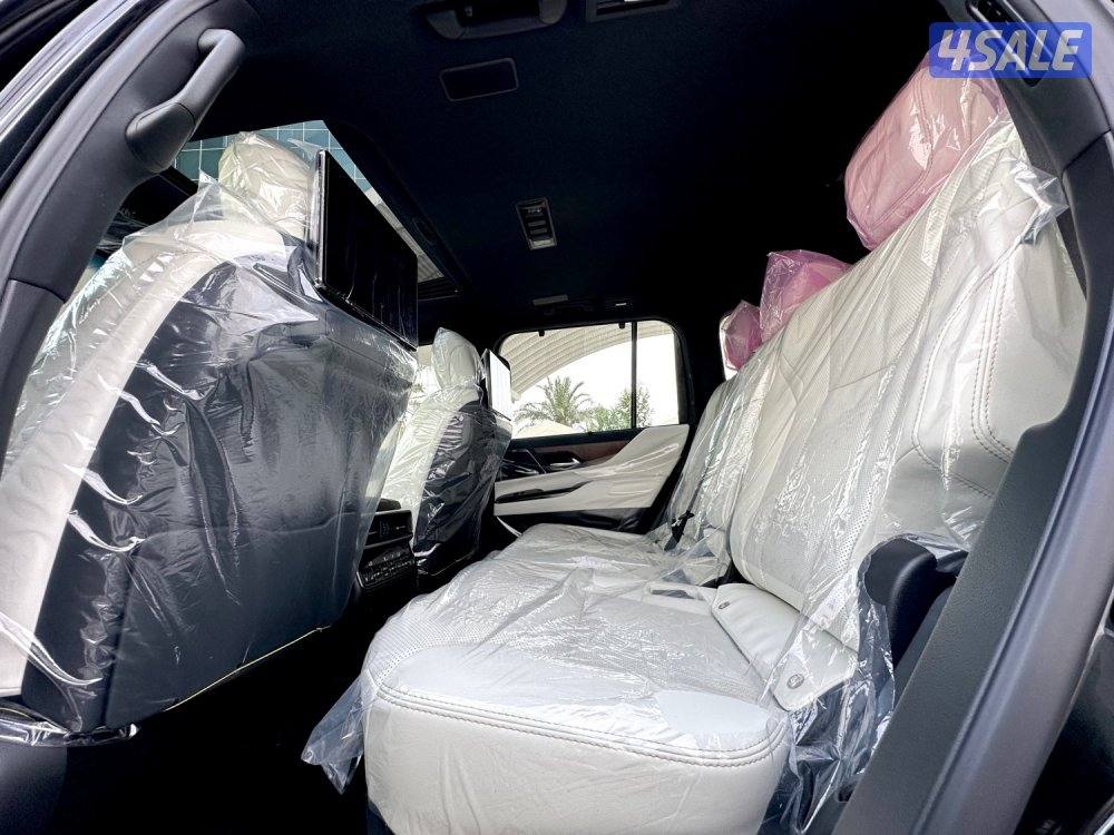 معرض القمة🚩11