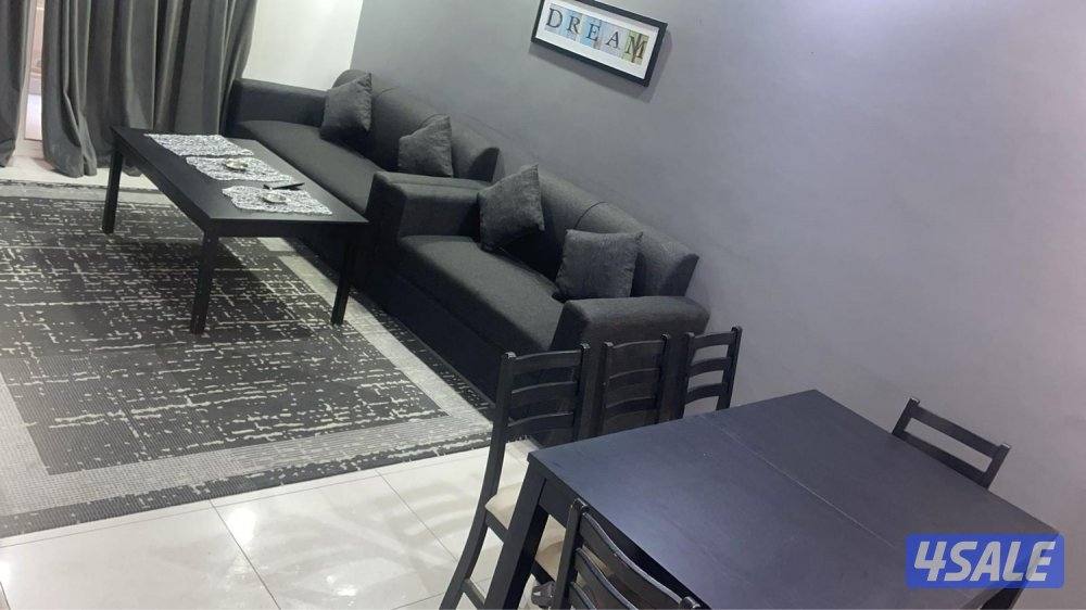 للبيع شقه بمنتجع برستيج3