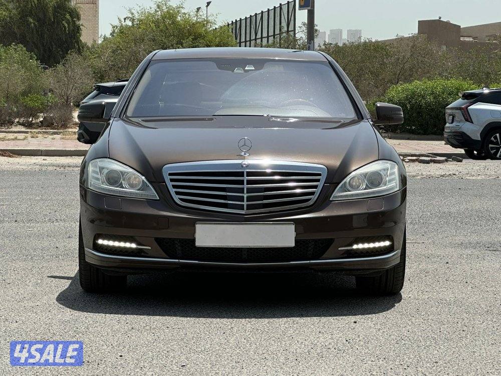 مرسيدس S Class 
S500 
موديل 20116