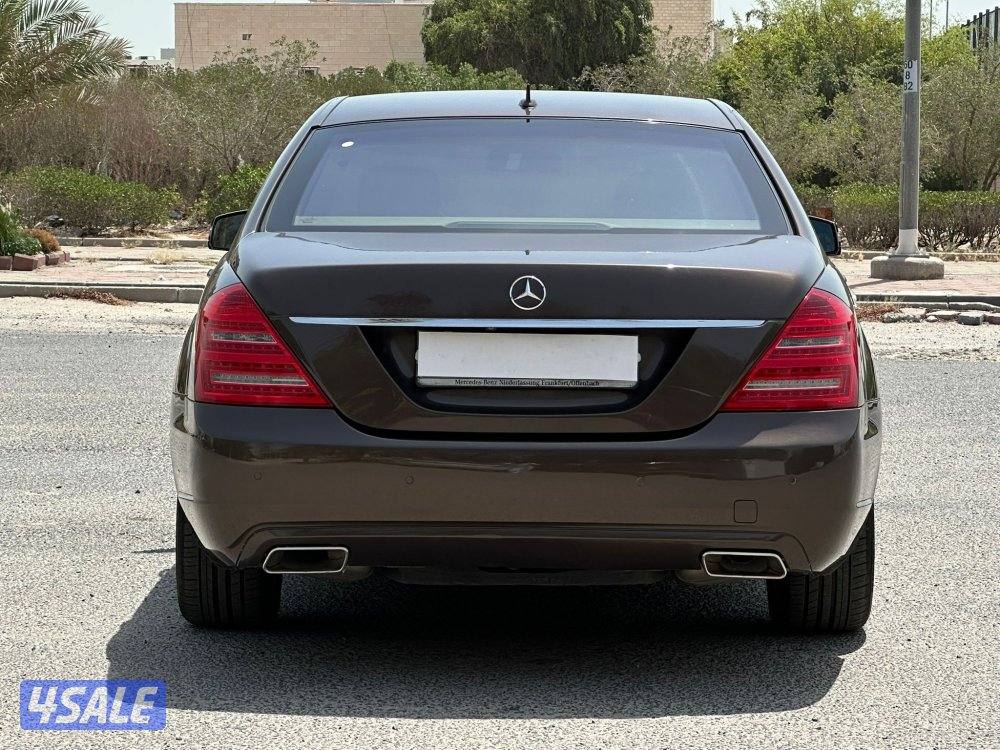 مرسيدس S Class 
S500 
موديل 20117