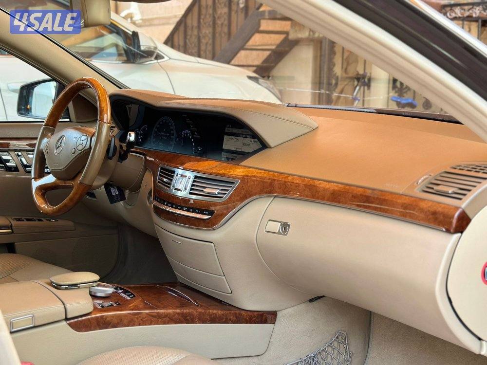 مرسيدس S Class 
S500 
موديل 201112