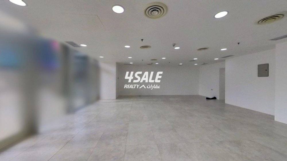 متوفر محل تجاري بموقع متميز بالقبله ، واجهه شارع رئيسي( فهد السالم )0