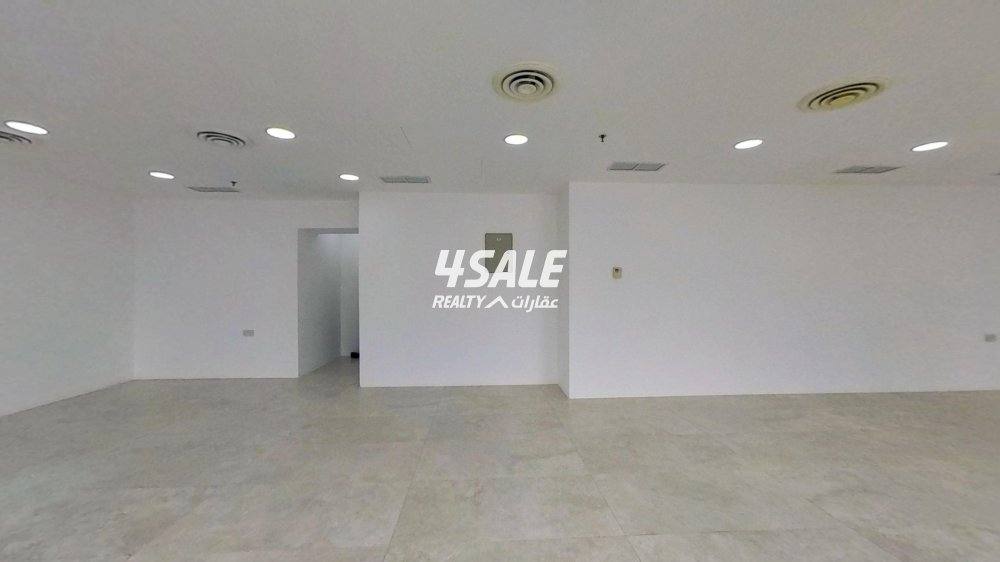 متوفر محل تجاري بموقع متميز بالقبله ، واجهه شارع رئيسي( فهد السالم )1