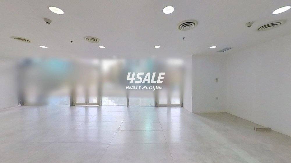 متوفر محل تجاري بموقع متميز بالقبله ، واجهه شارع رئيسي( فهد السالم )2