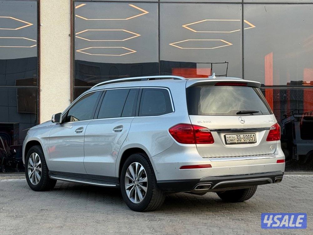 MERCEDES GL500 4MATIC_2015 صبغ الوكالة3