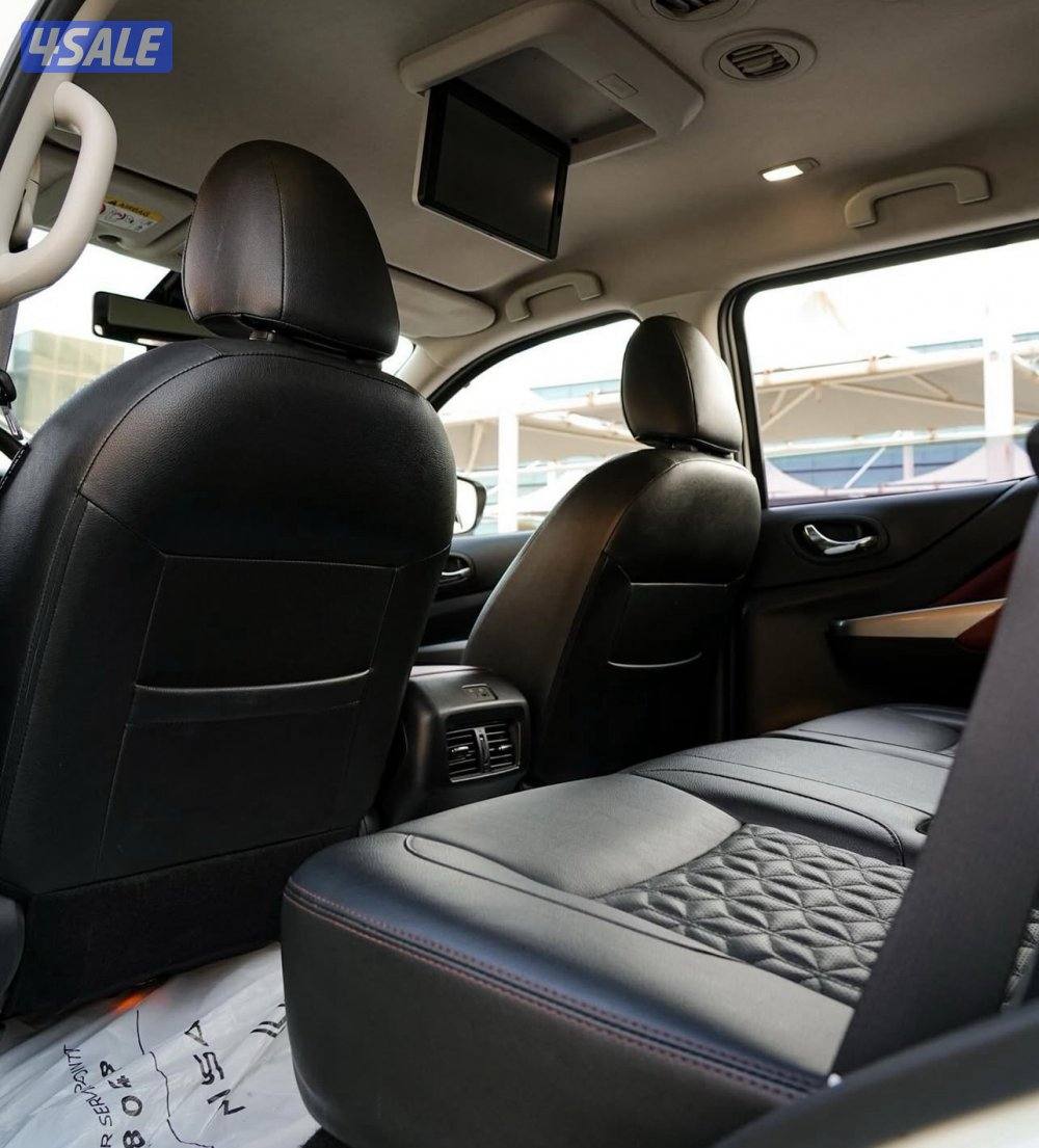 نيسان اكسترا بلاتينيوم موديل 23 البابطين تحت الكفالة عداد 27 الف10