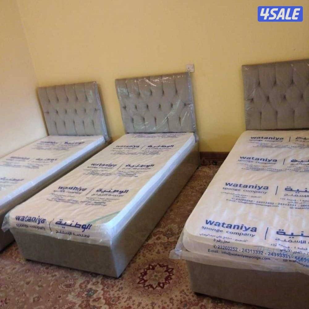 عرض اليوم سرير واحد نفر ب٣٥ دينار مع ٢ حبه مخده2