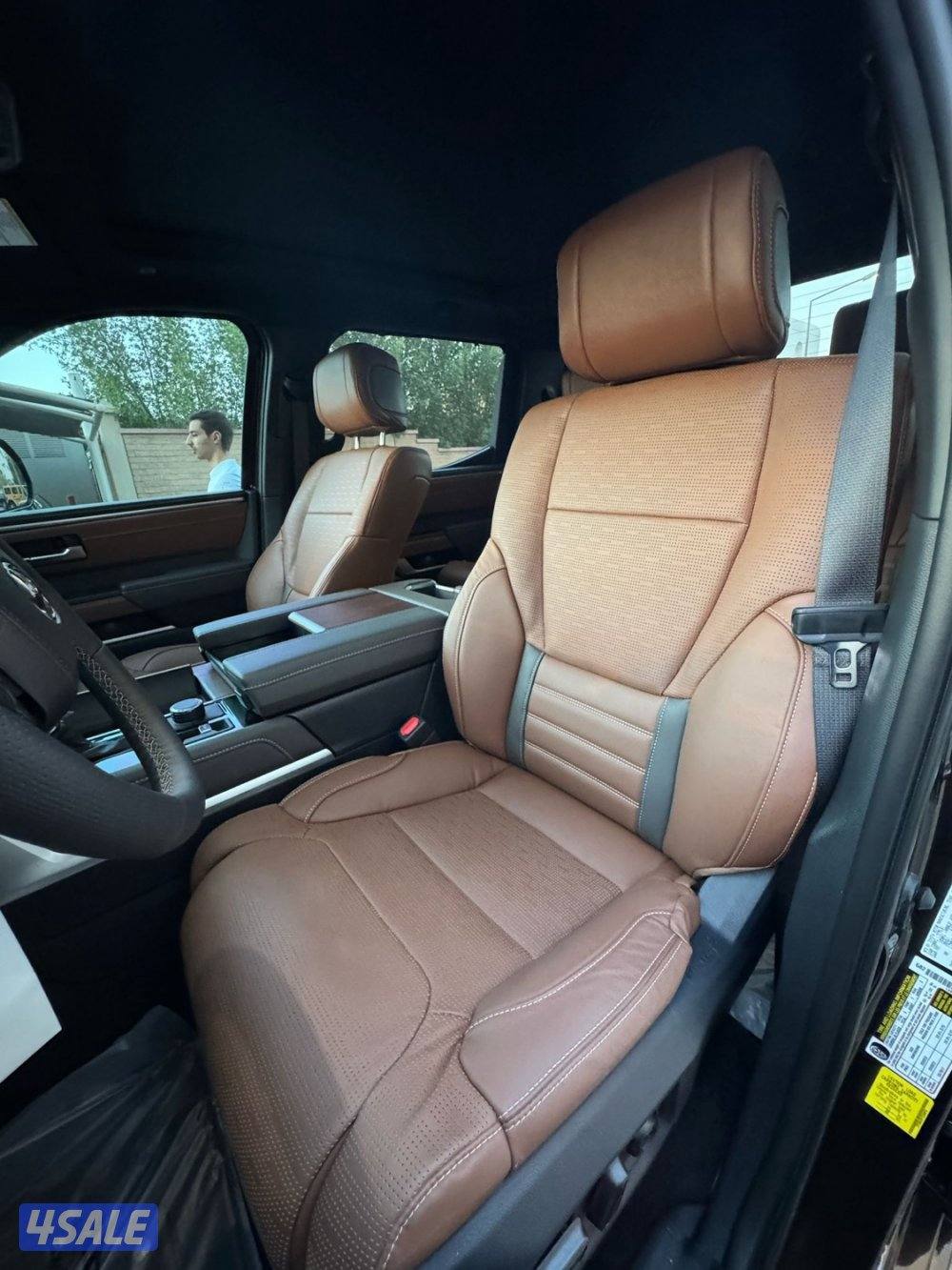 للبيع تندرا اصفار موديل ٢٠٢٥ وارد امريكا9