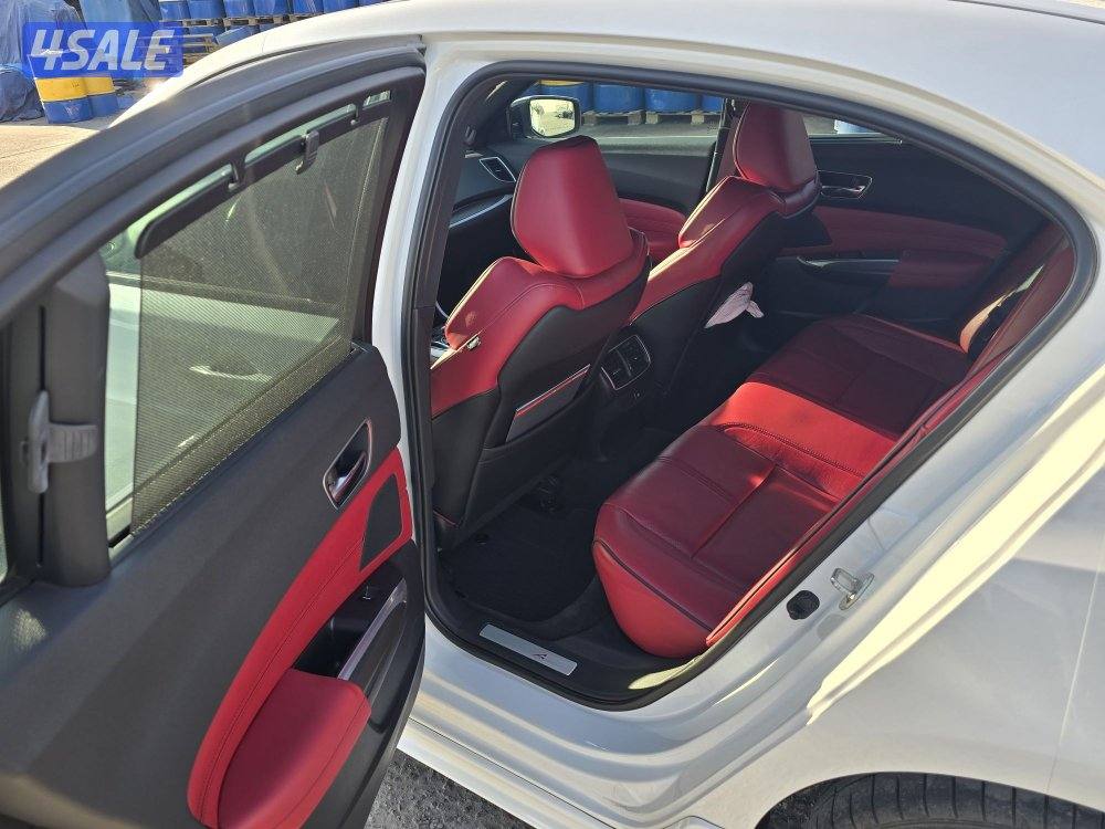 للبيع أكيورا A-Spec5