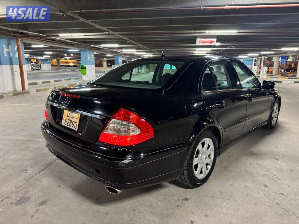 للبيع موديل 2009 E3502