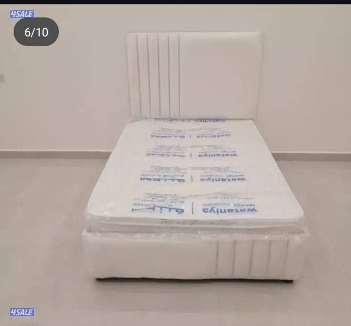 منجره سراير خشب خام مخمل يوجد جاهز وتفصال جديد الان2