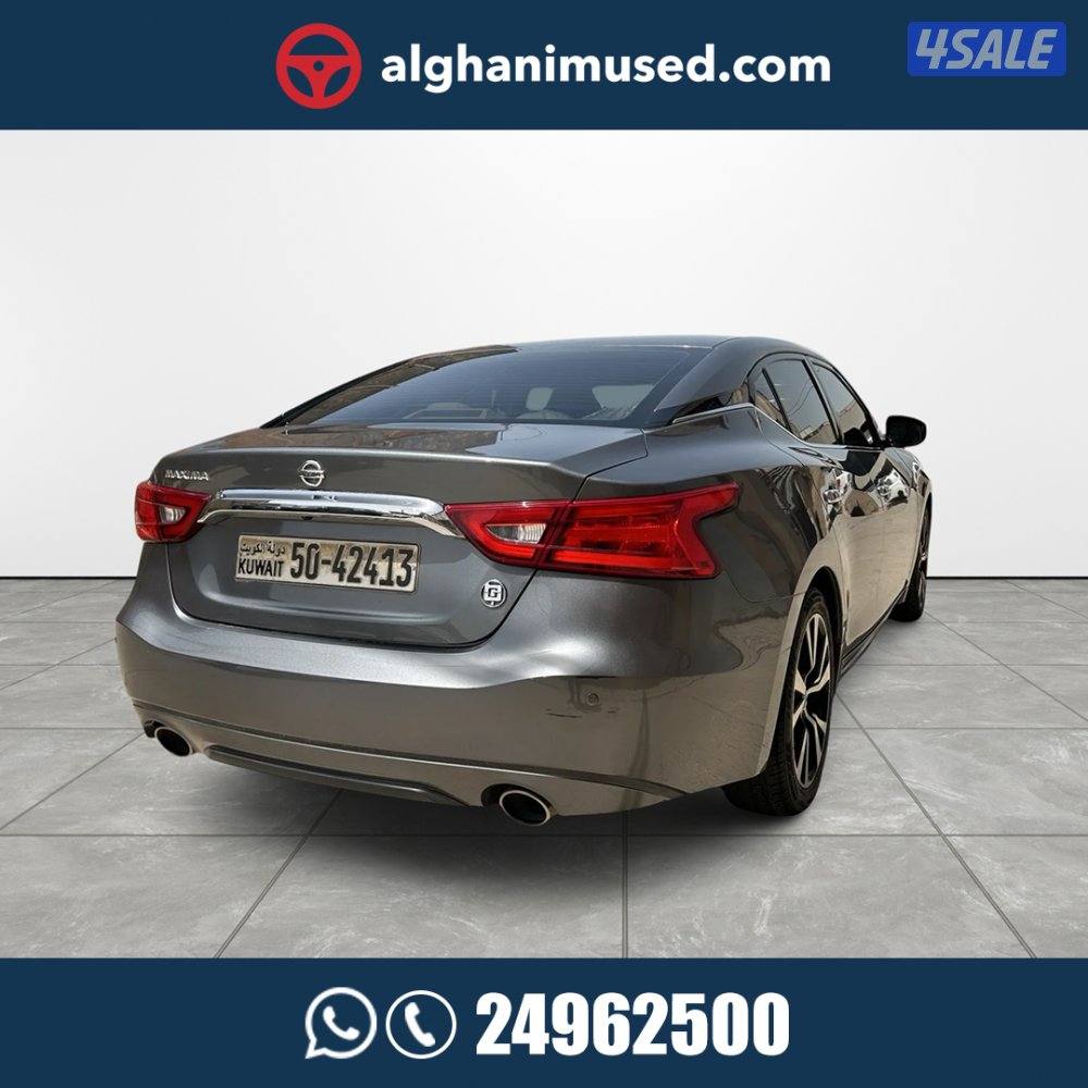 Nissan Maxima1