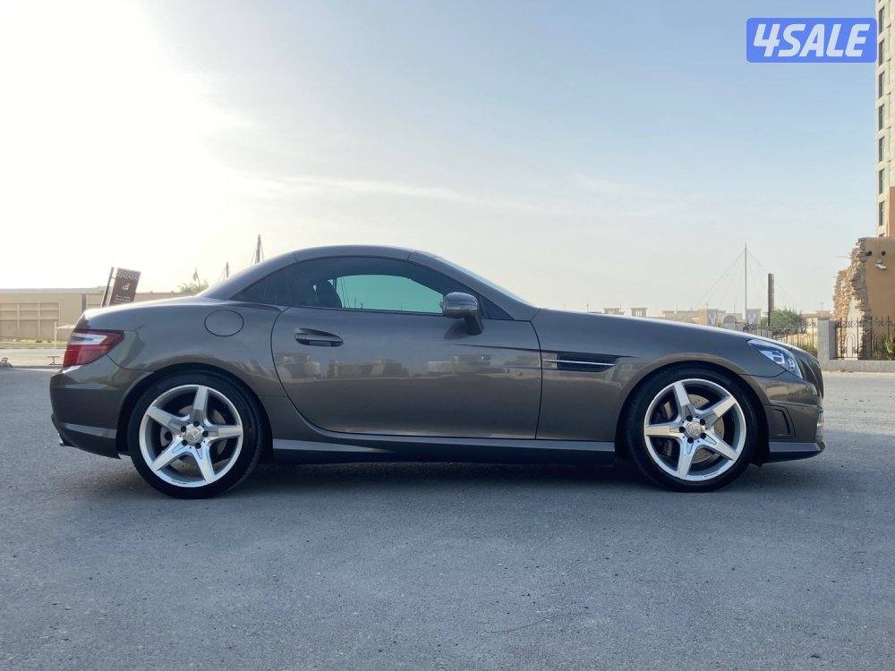 مرسيدس SLK350 موديل 2012 _٦ سلندر عداد 108 الف كم فقط9
