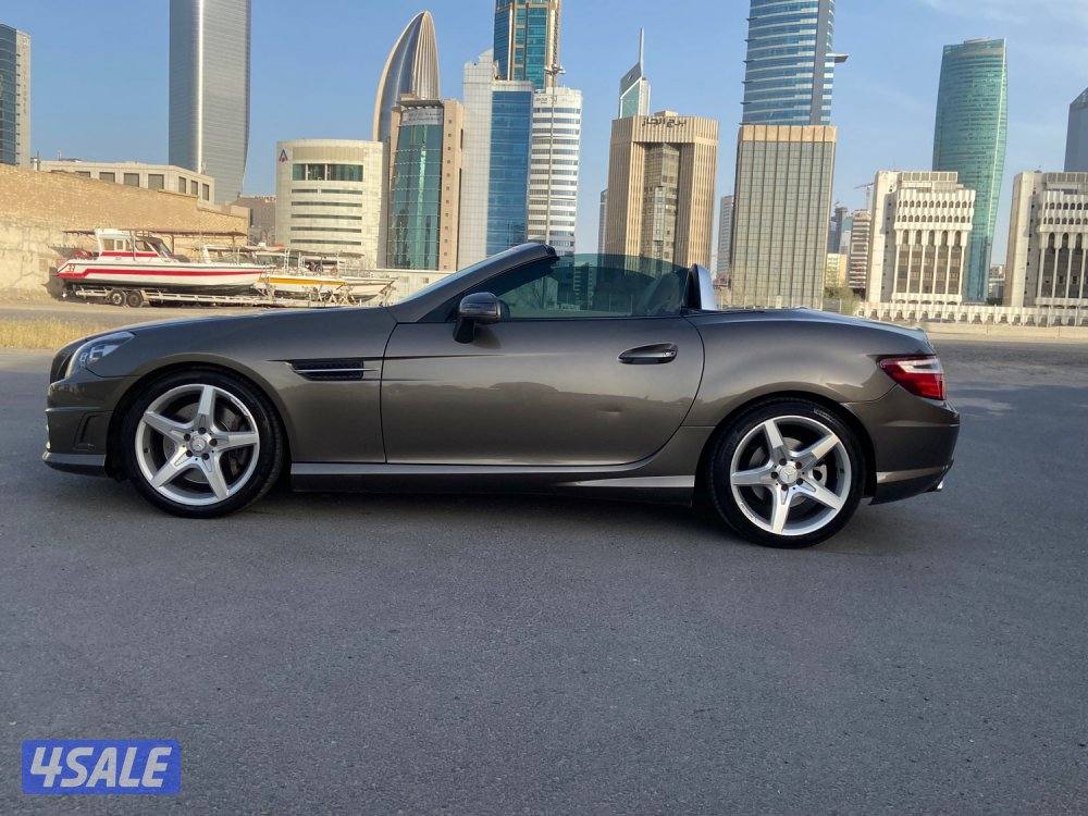 مرسيدس SLK350 موديل 2012 _٦ سلندر عداد 108 الف كم فقط8