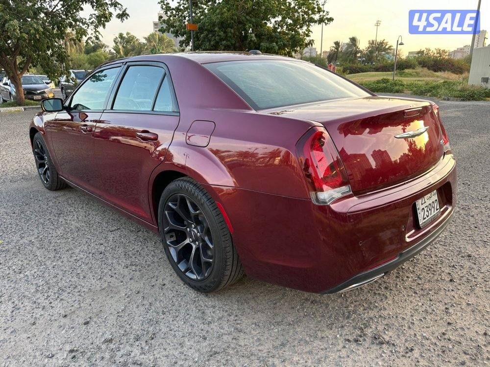 كرايزلر S300 موديل 20214