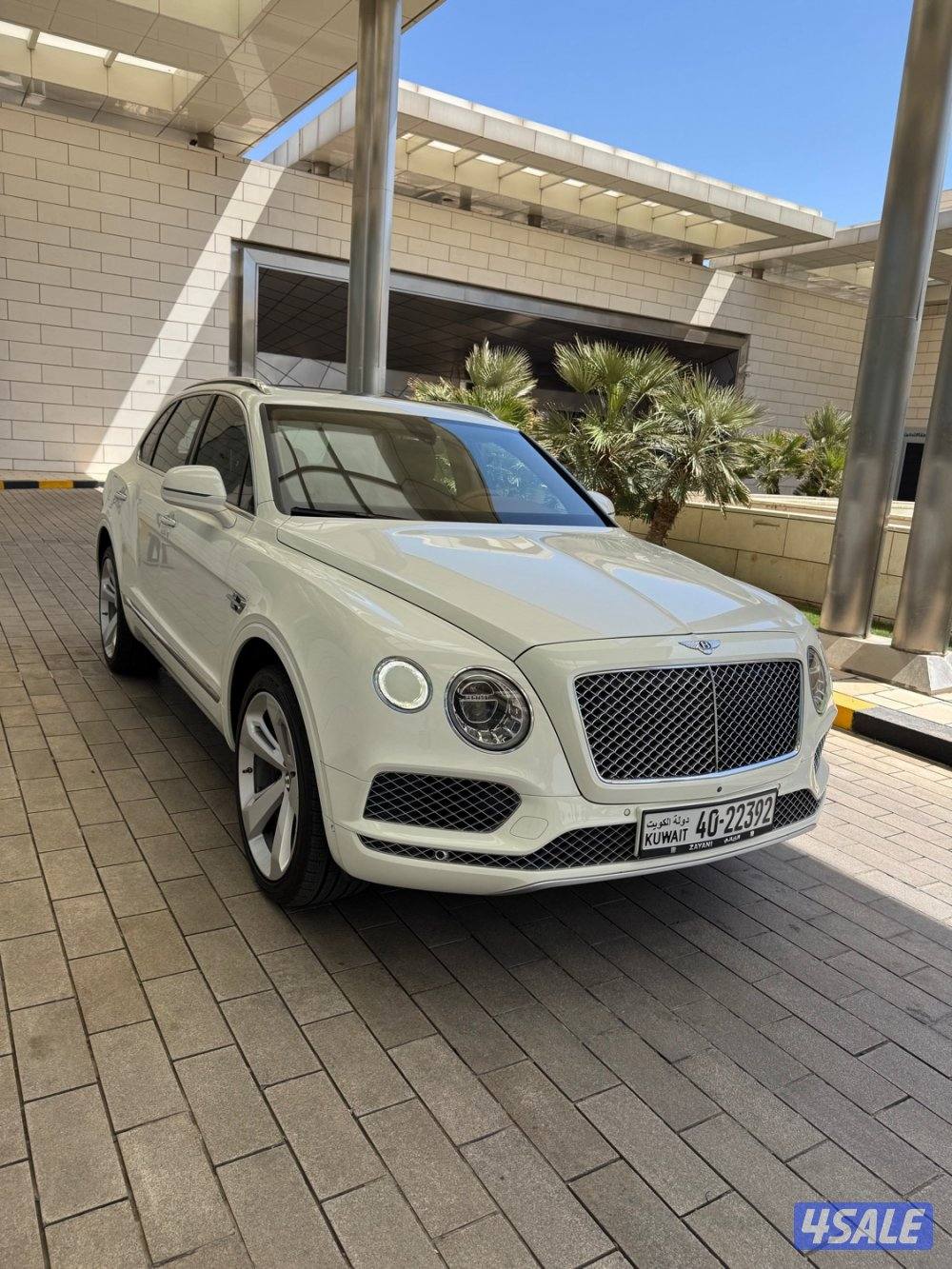 بنتلي بنتايجا 2017 بحاله ممتازه2