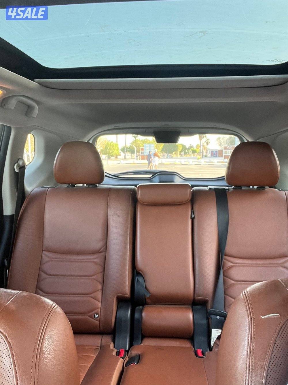 للبيع x تريل 2019 اعلى درجه7