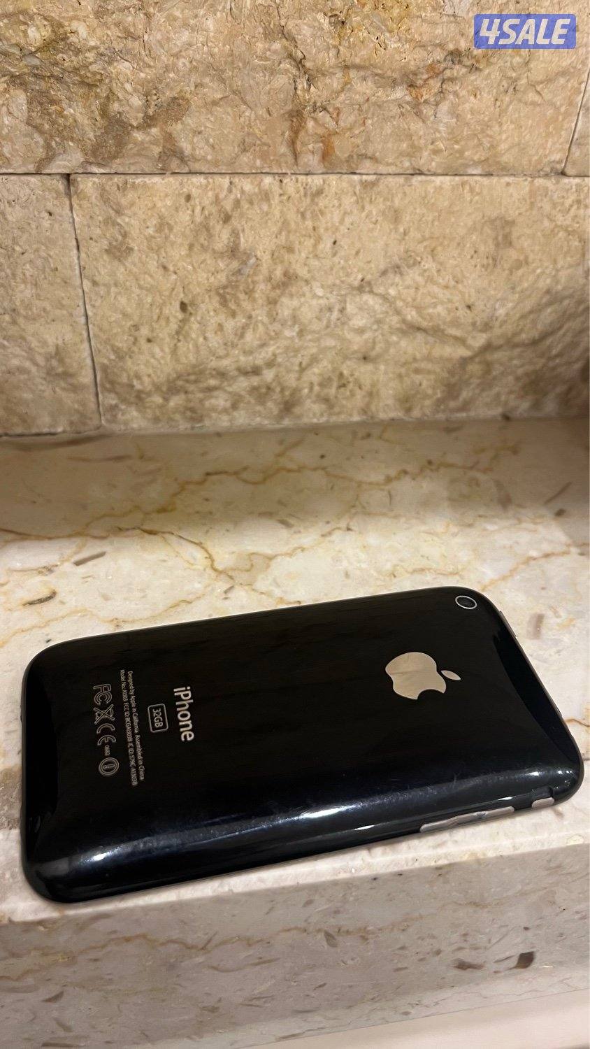 iPhone 3s ايفون قديم5