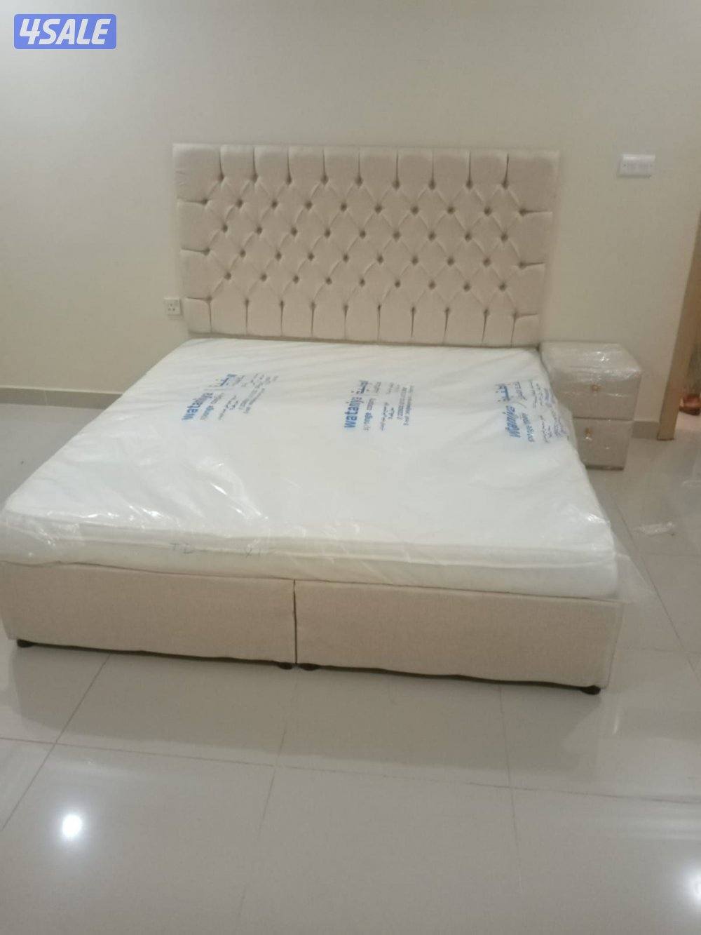 متوفر جميع الاحجام جديد تفصال وجاهز حسب الطلب1