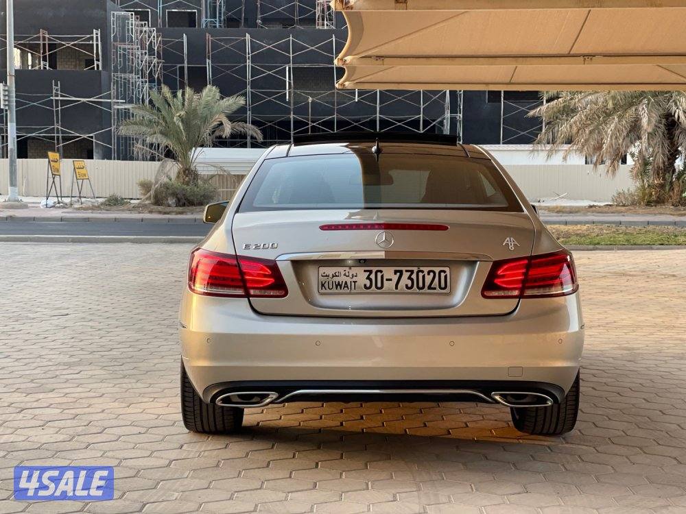مرسيدس E200 عداد 90 موديل 20154