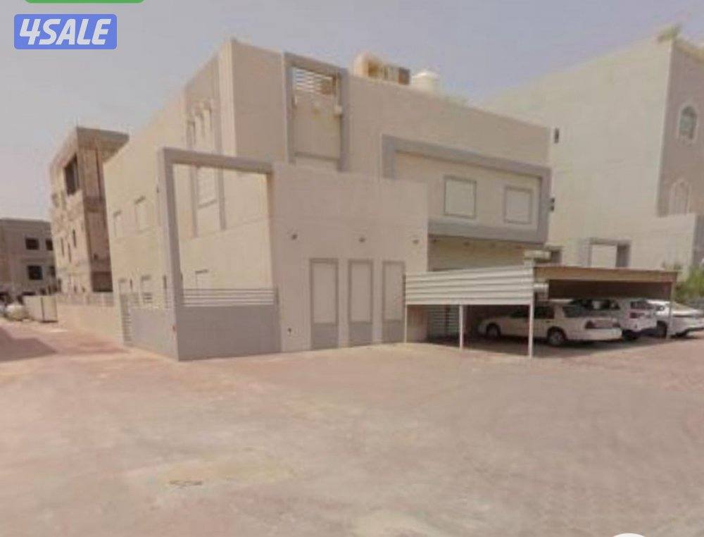 للبيع في صباح الاحمد قسيمة دورين وربع شارع وسكة ارتداد0