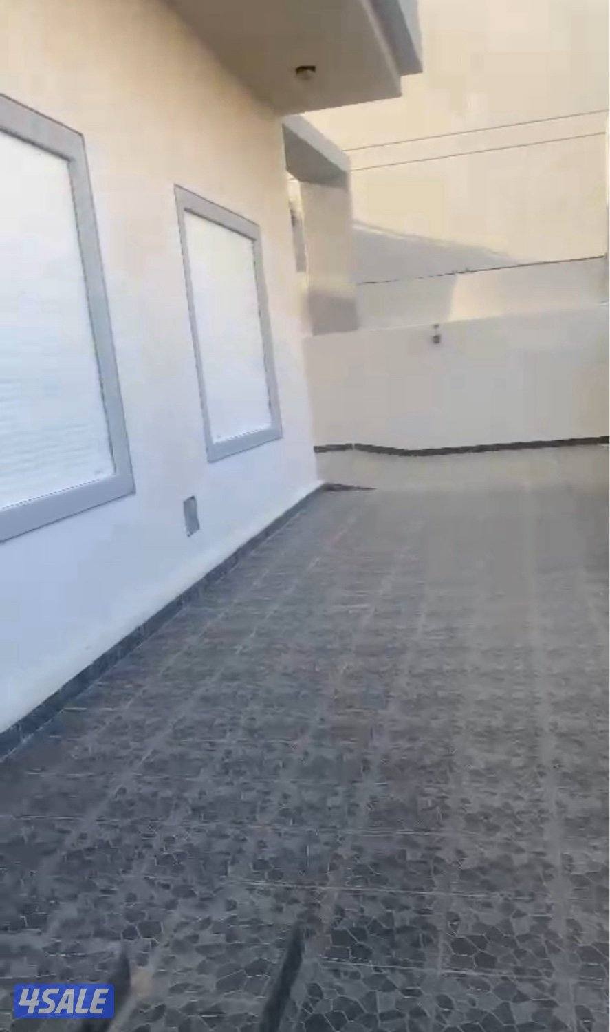 للبيع في صباح الاحمد قسيمة دورين وربع شارع وسكة ارتداد1