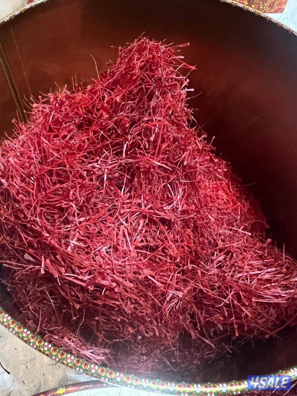 علب زعفران وزعفران ايراني2