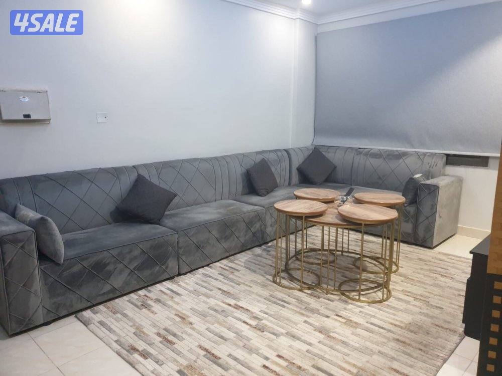 لعشاق الرقي والهدوء شقه غرفتين وصاله مفروشه الايجار1