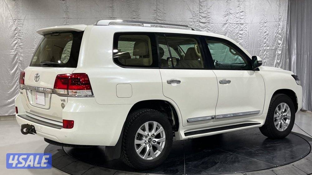 TOYOTA LAND CRUISER 19H8-GXRCNE10