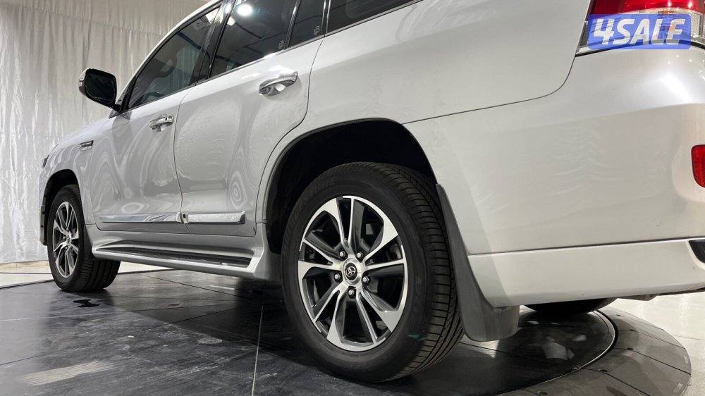 TOYOTA LAND CRUISER Toyota LAND CRUISER 202011