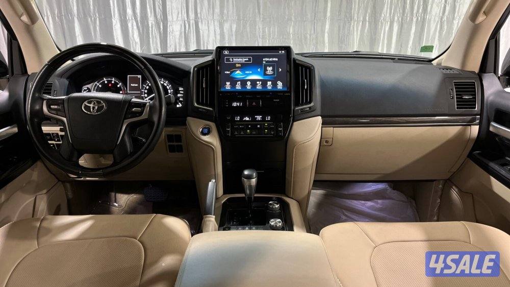 TOYOTA LAND CRUISER Toyota LAND CRUISER 202014