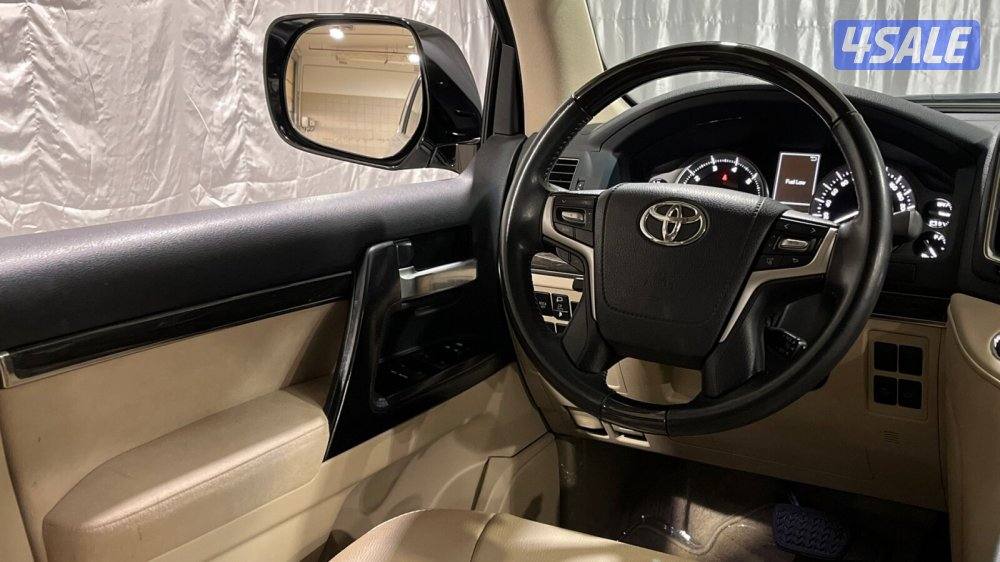 TOYOTA LAND CRUISER Toyota LAND CRUISER 202015