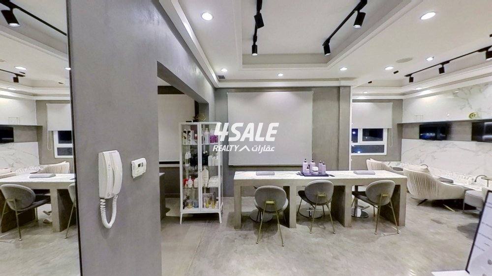 للايجار صالون سيدات في بنيد القار تشطيب راقى مساحة ٩٠ متر9