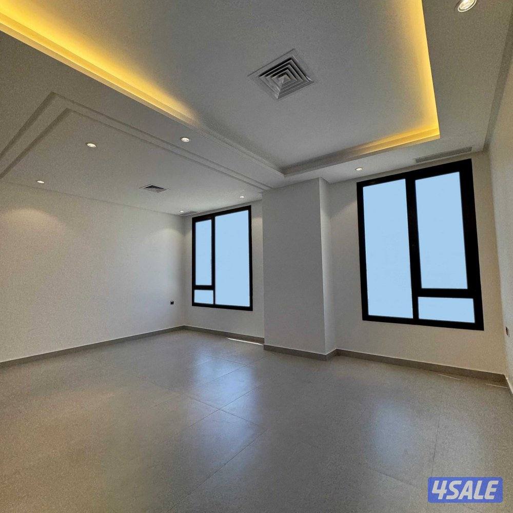 دور إستثماري أول مستأجر مع فترة سماح للإيجار في بنيد القار0