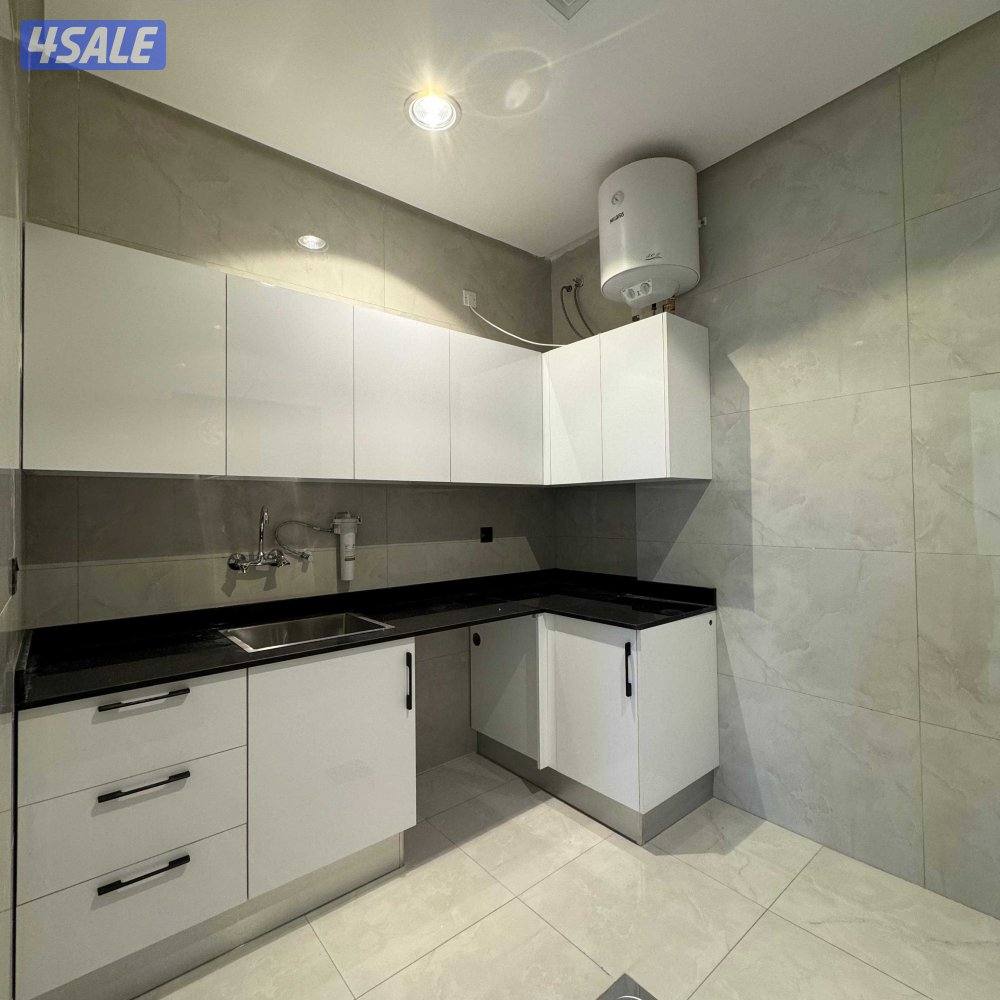 دور إستثماري أول مستأجر مع فترة سماح للإيجار في بنيد القار6