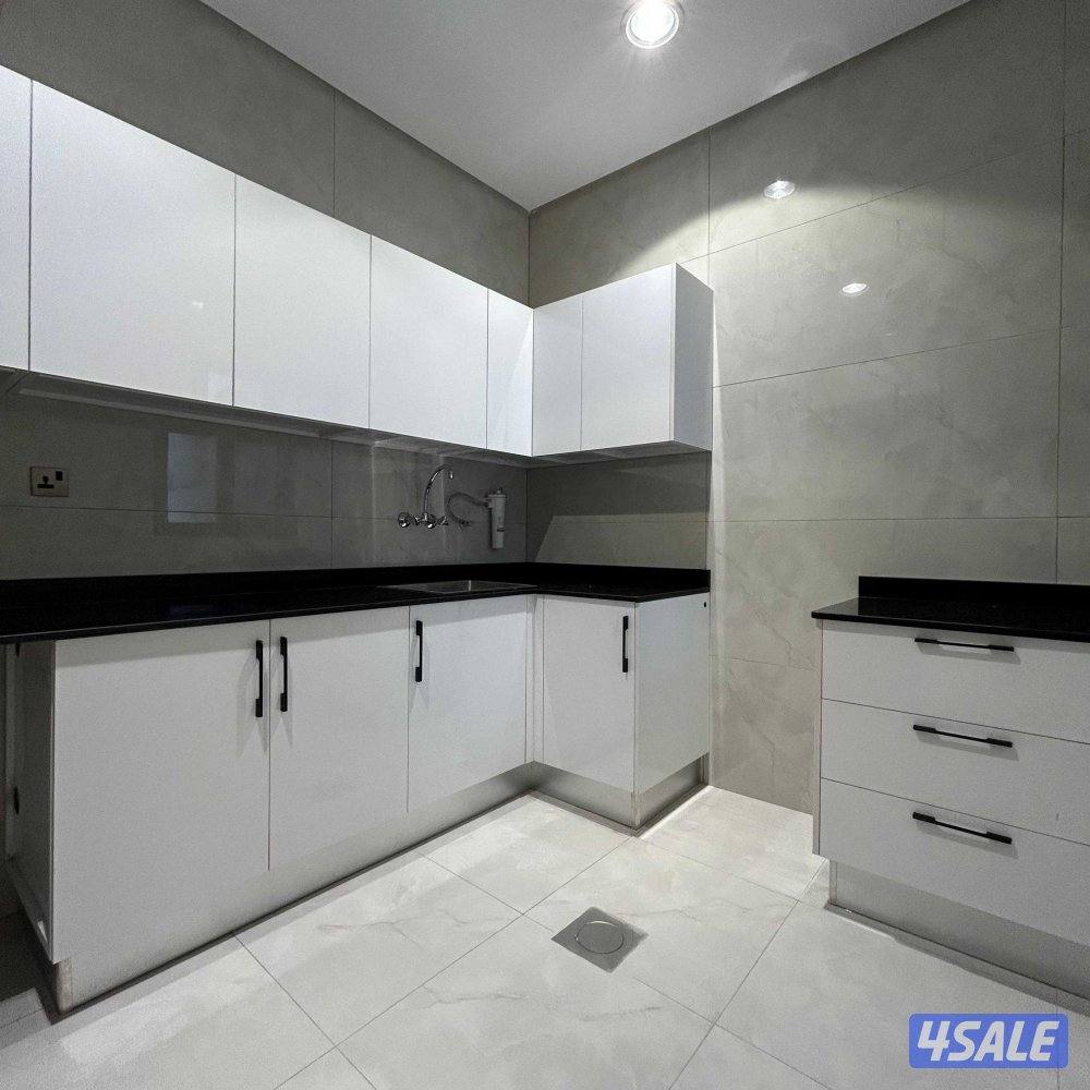 دور إستثماري أول مستأجر مع فترة سماح للإيجار في بنيد القار7