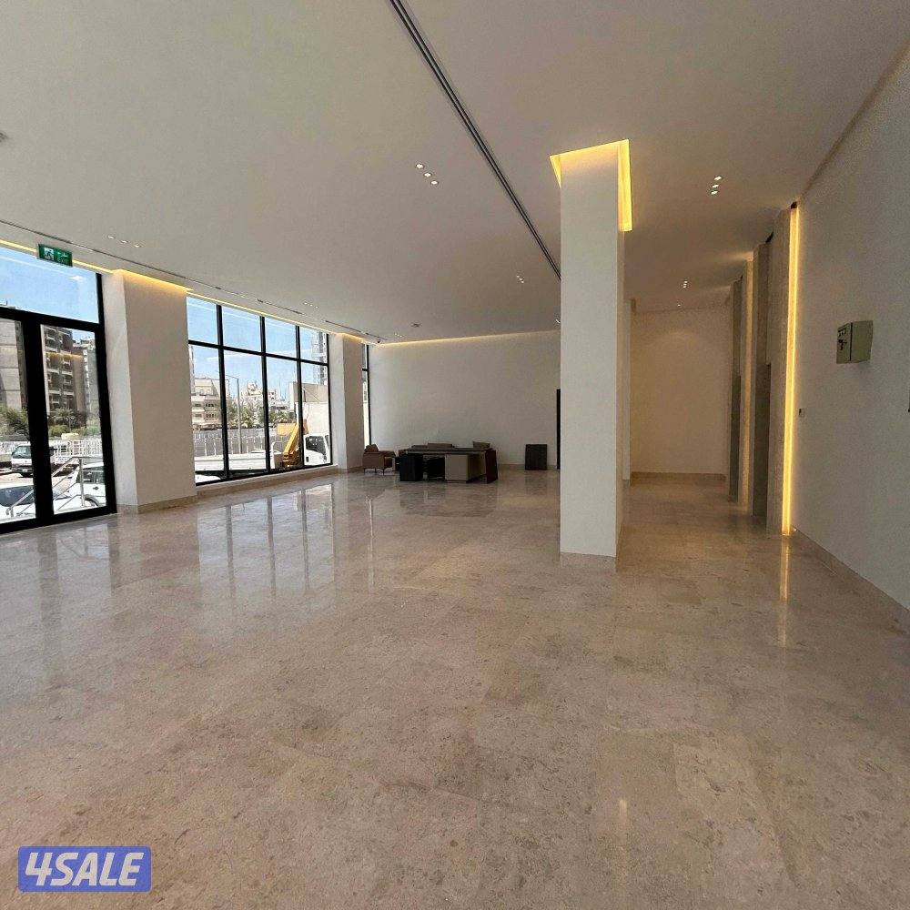 دور إستثماري أول مستأجر مع فترة سماح للإيجار في بنيد القار12