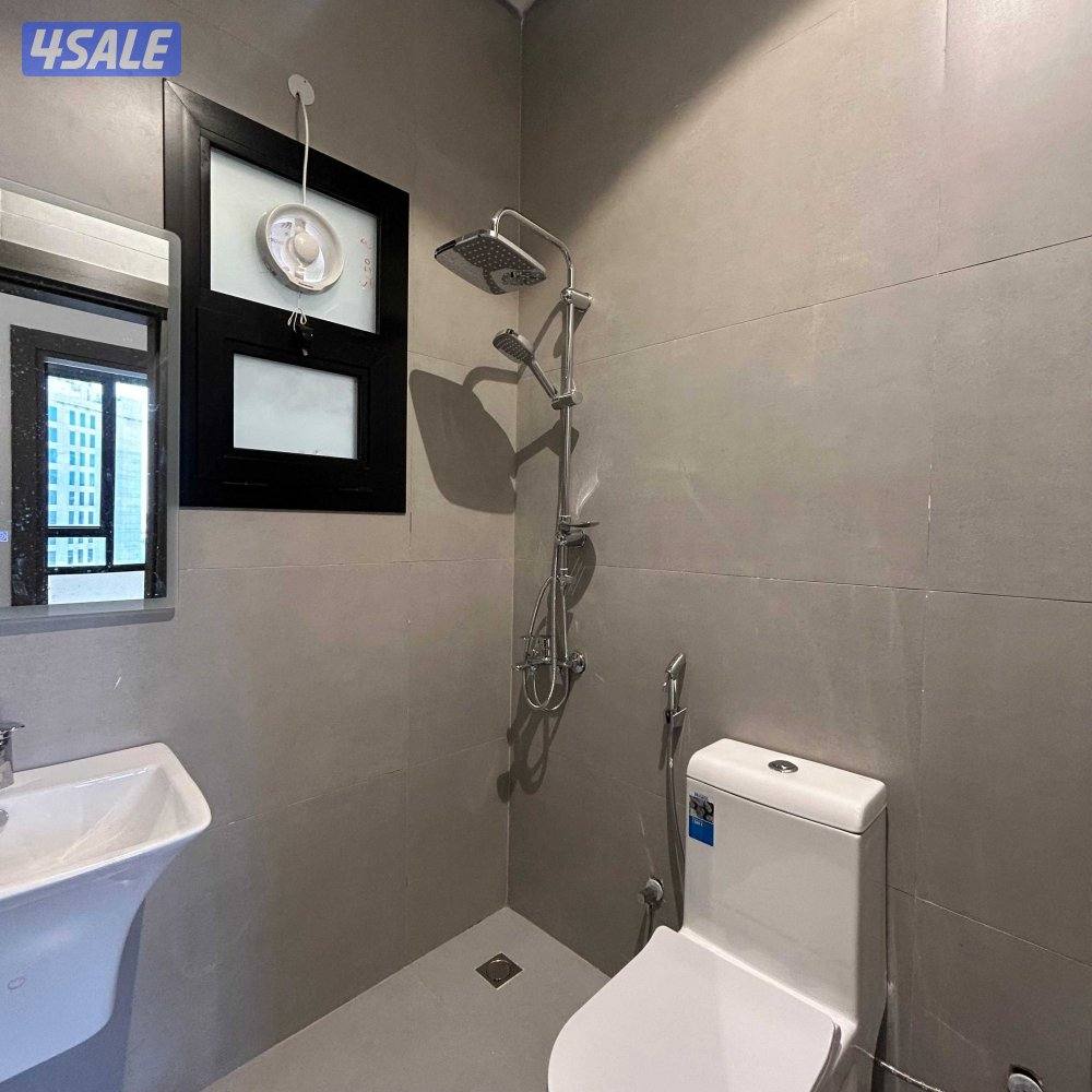 دور إستثماري أول مستأجر مع فترة سماح للإيجار في بنيد القار11