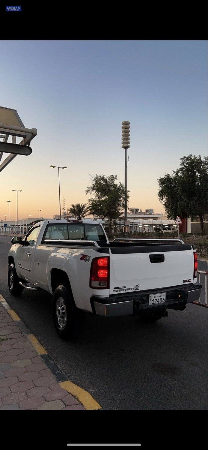 للبيع سييرا Hd 25008