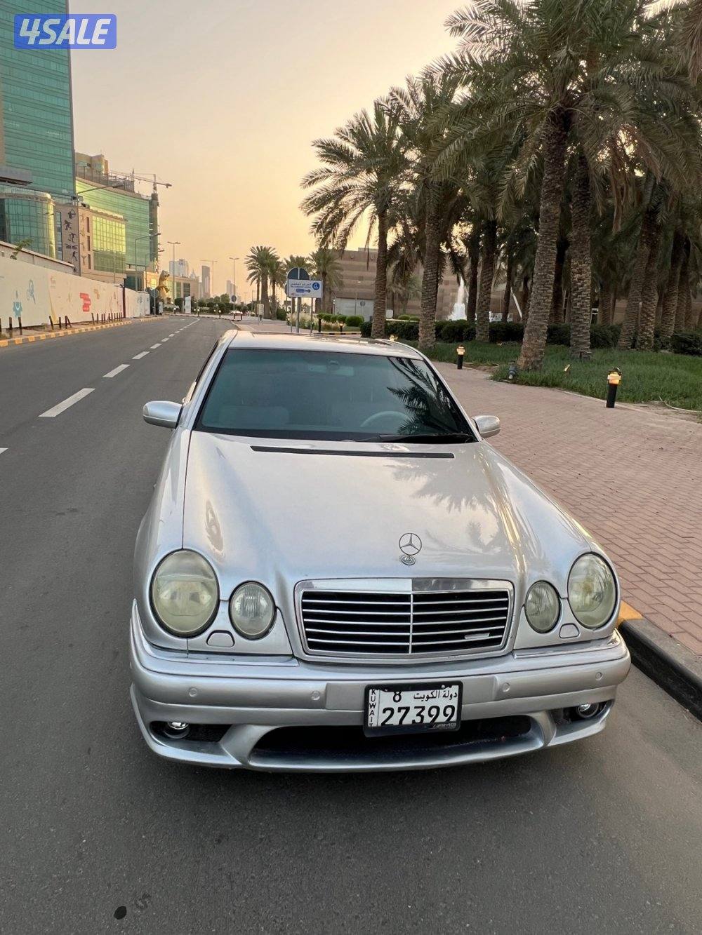للبيع مرسيدس E55AMG موديل 19982