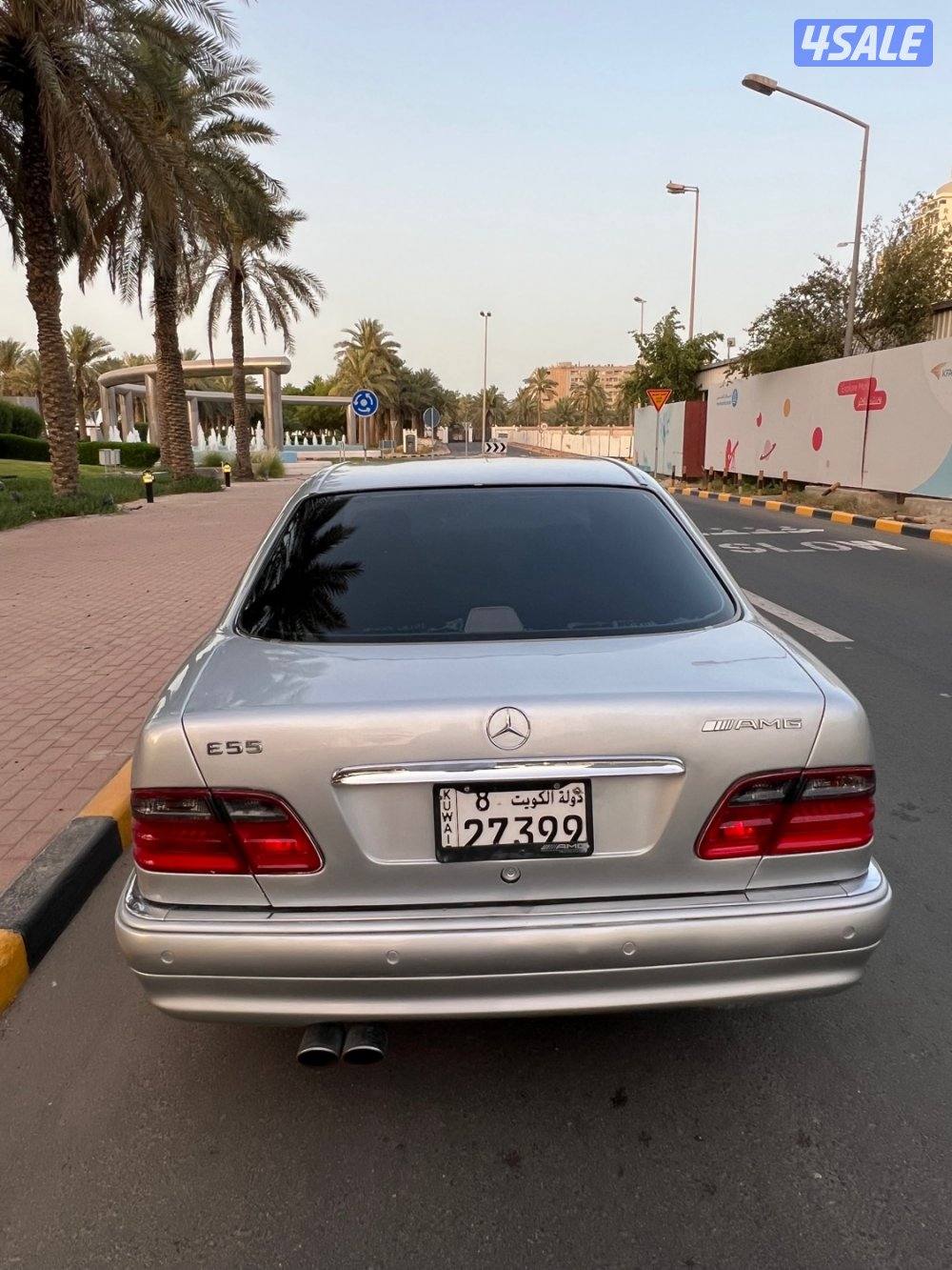 للبيع مرسيدس E55AMG موديل 19983